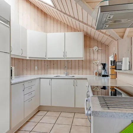 Holiday home Gudrid - 550m From The Sea By Interhome Humble